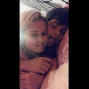 Meet your Posher, Hailey brooke